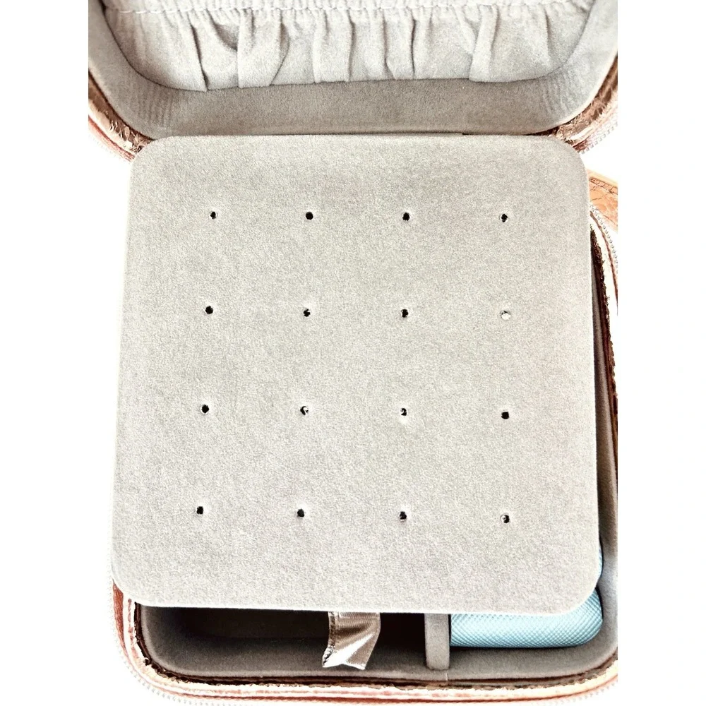 Nordstrom Rose Gold Square Jewelry‎ Travel Case Box 4.5